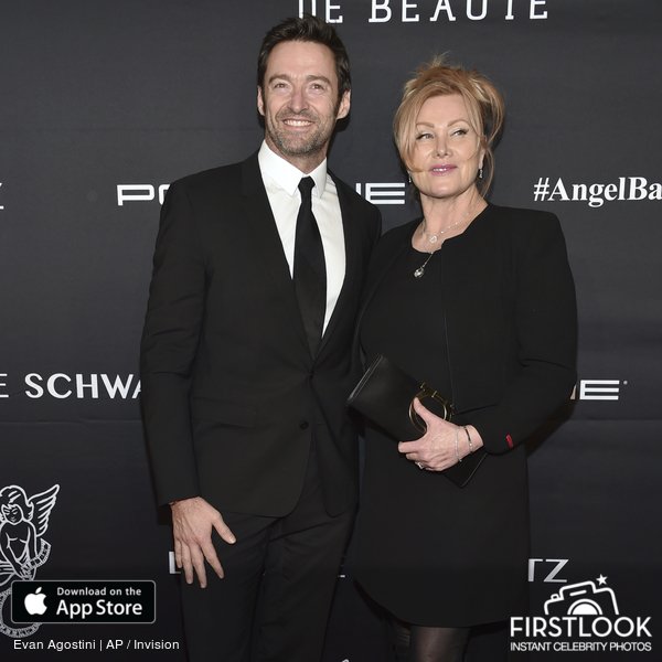 FirstLook App tweet media