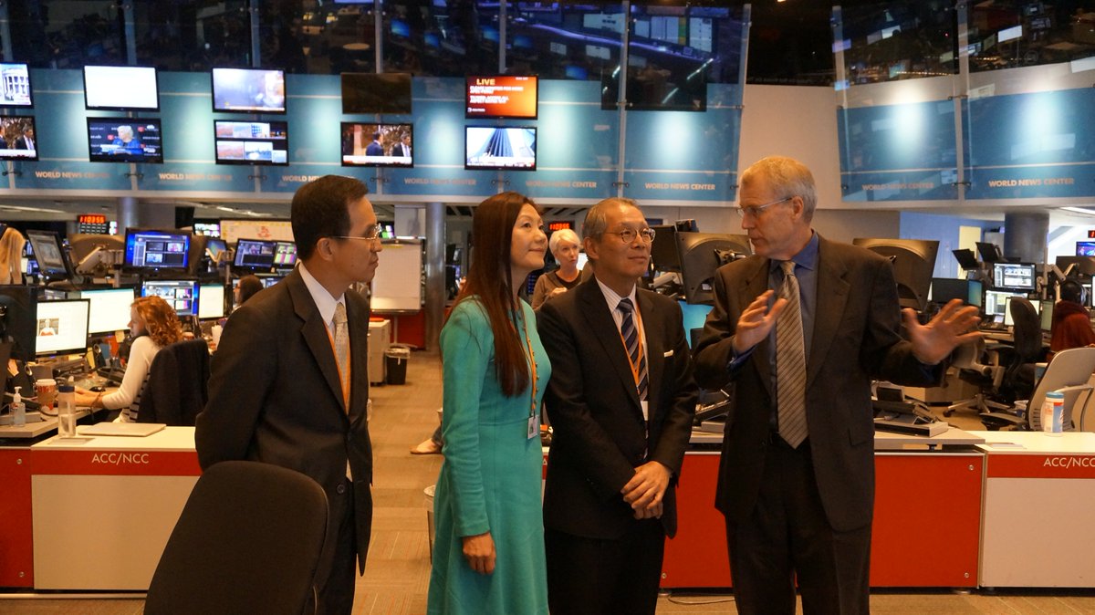 TECRO_USA's tweet photo. #ROC #Taiwan Rep #StanleyKao and Mrs. Kao visited @CNN on Nov 18. Greeted by Snr. VP @GriffithsCNN. W/h #TECOAtlanta DG #StevenTai. https://t.co/VVFIqDcjNH