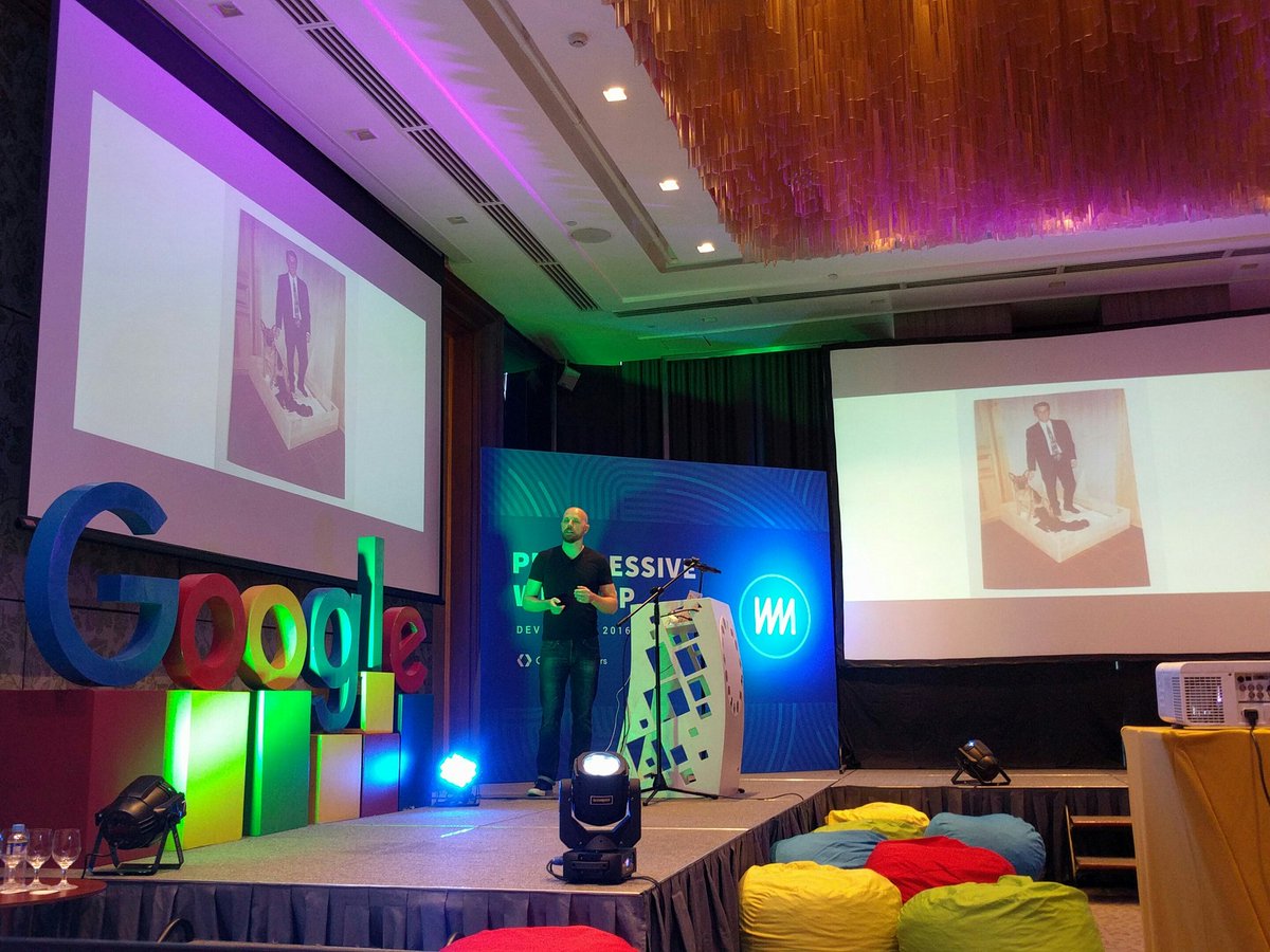 ralphjregalado's tweet image. @robertnyman opens #PWAManila #PWADevSummit #GDG #GDGPH @googledevs