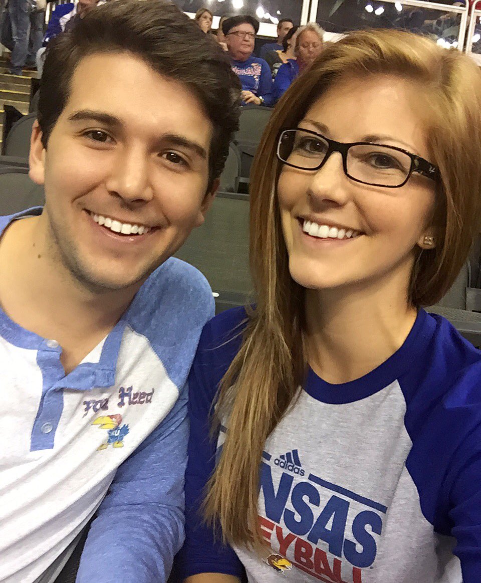 AVielock6's tweet photo. S/O to Foster for surprising me with KU basketball tickets! #RockChalk #ConvertingHim 💙❤️🏀 @Fvlock https://t.co/MXTymXPDo3