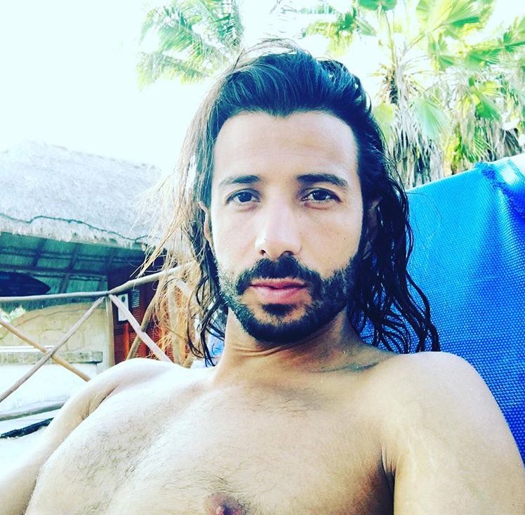 ournameisMAGIC's tweet photo. Love you guys from Cancun! https://t.co/X5dV5XBfdi