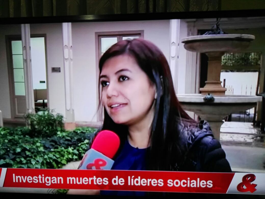 ivonnegonz's tweet photo. "No permitiremos estigmatizaciones en contra de defensores/as de DDHH.La defensa de los DDHH es la base fundamental de la Paz" @CMILANOTICIA https://t.co/9Za0NrIFQP