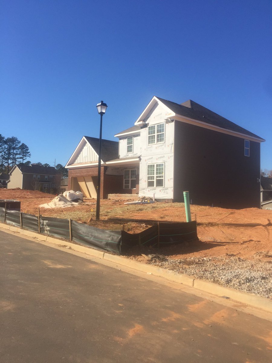 ChansDreamHomes's tweet photo. My Day Today #Productive #NewConstruction #GwinnettCounty #FiveBeds #ThreeBaths https://t.co/RBLLZLe1ZL