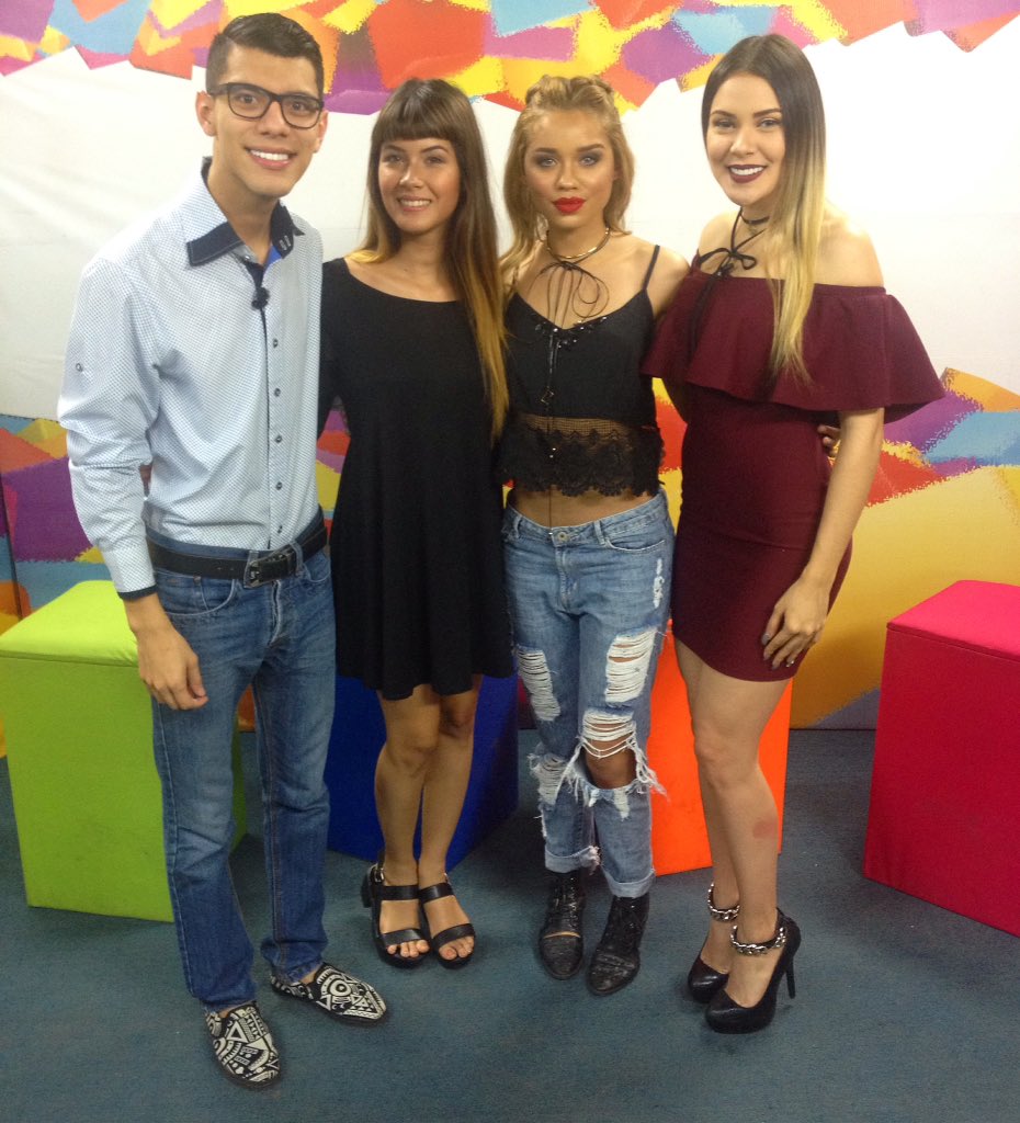 AlocadosTv's tweet photo. #InvitadosEnAlocados 🤘 https://t.co/am4GacFFIV