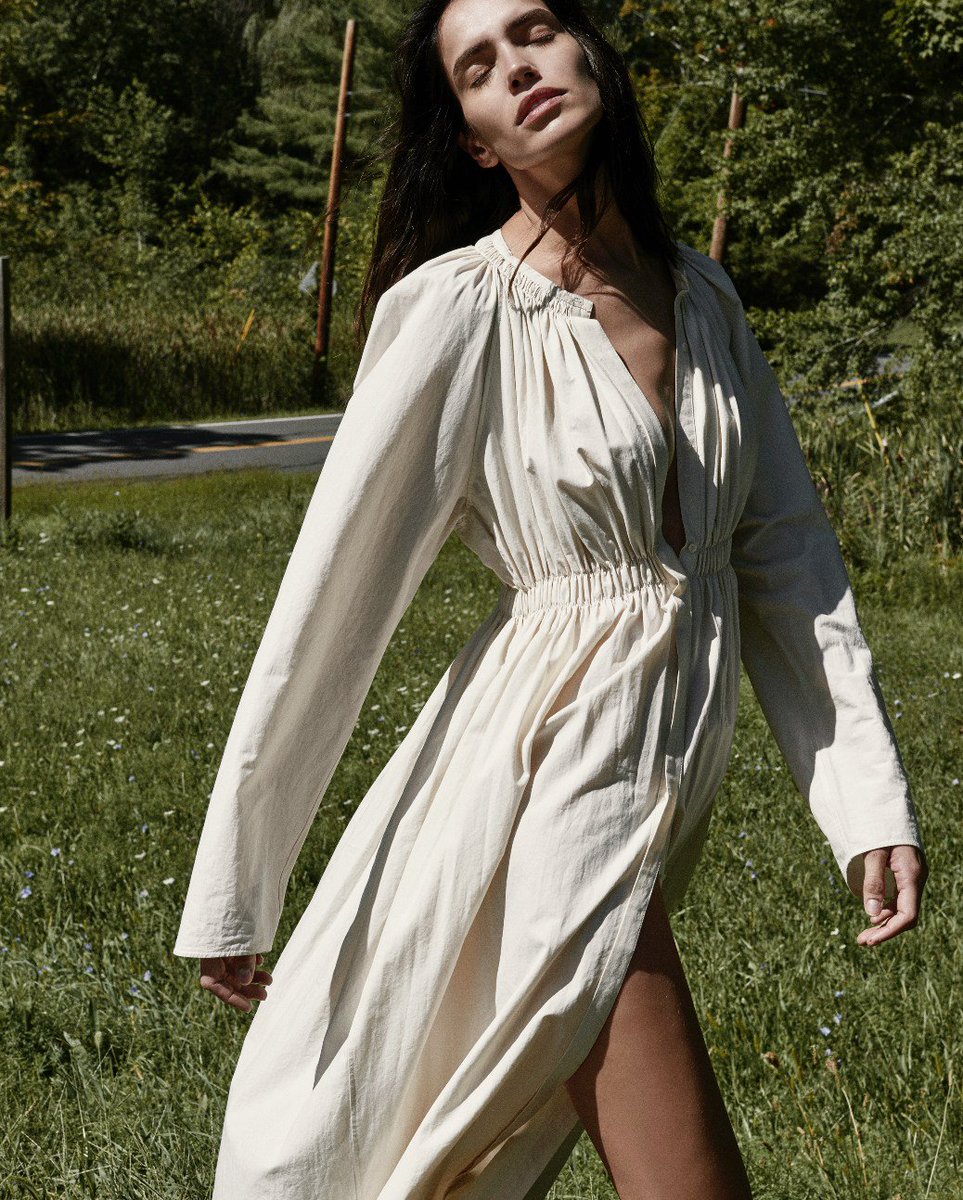 thefrontrowview's tweet image. AMANDA WELLSH BY ALEXANDRA NATAF FOR RUSSH OCTOBER/NOVEMBER 2016 - thefrontrowview.com/2016/11/amanda…