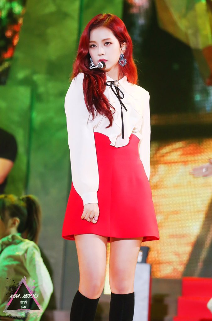 [Appreciation] Jisoo with red hair - Celebrity Photos - OneHallyu