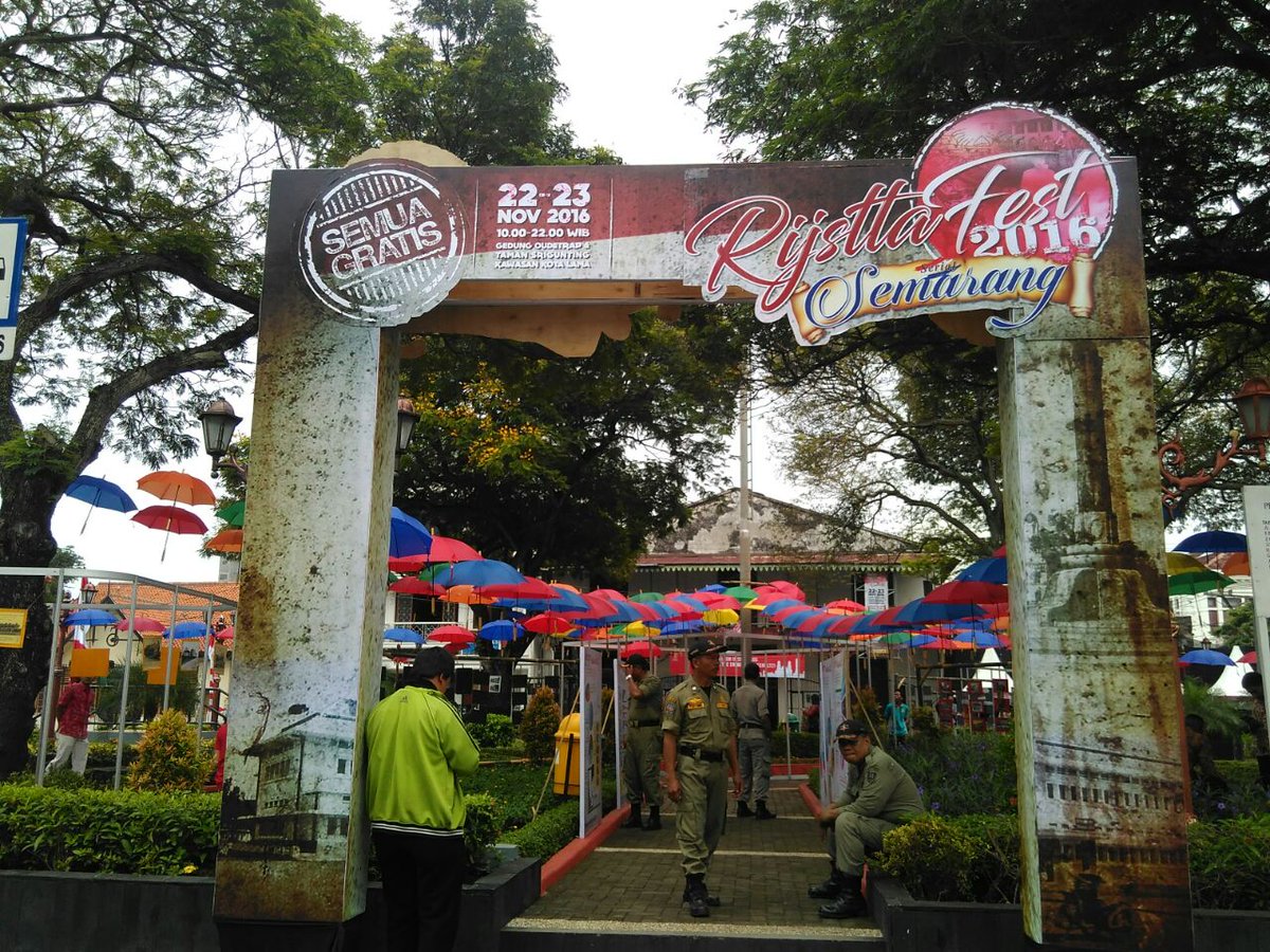 Mulai dino iki > #RijsttaFest 22-23 Nov di Kota Lama #semarang bakal ada Semarangan Culinary Expo, Makanan GRATIS Khas Semarang dan Belanda