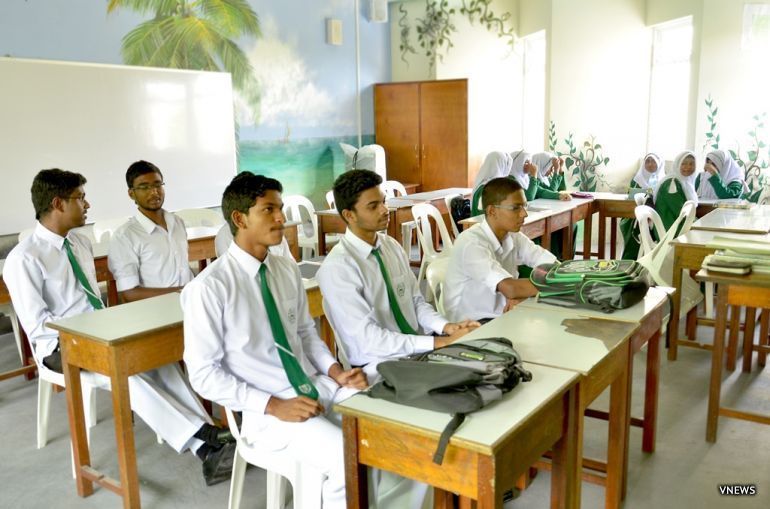 Dr. Nazeer ge report card: Enme kujjaku ves baakee nukoh kaamiyaabu 3 aharu vnews.mv/73883