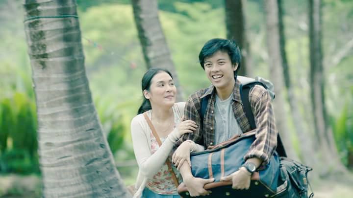 Senyum <a href="/bismakarisma/">BISMA KARISMA</a> dan <a href="/andsur/">Andania Suri</a> di @FilmSilariang ... Senyum kalian mana !!!