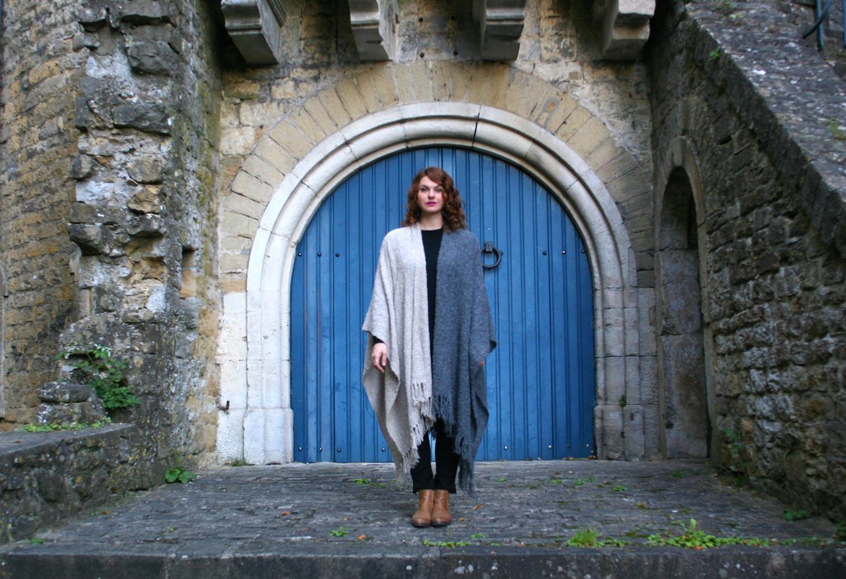 miredcarpet's tweet photo. Conviértete en una adicta a la #alpaca con las propuestas de @PetitAlpacaShop  para este otoño - invierno 2016 https://t.co/MvAD1y892k https://t.co/bDYWLyJYvT