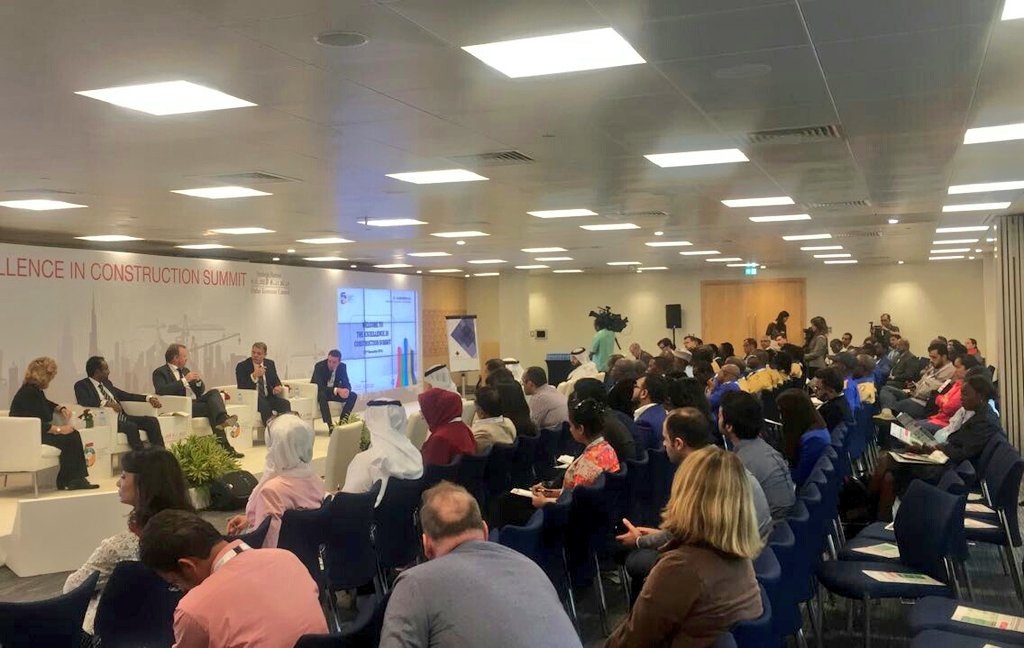 PwC_Middle_East's tweet photo. Stephen Anderson, #PwC at @Big5Exhibition discussing the #megatrends &amp; their impact on #construction &amp; #infrastructure spending https://t.co/kcbPnXROKC