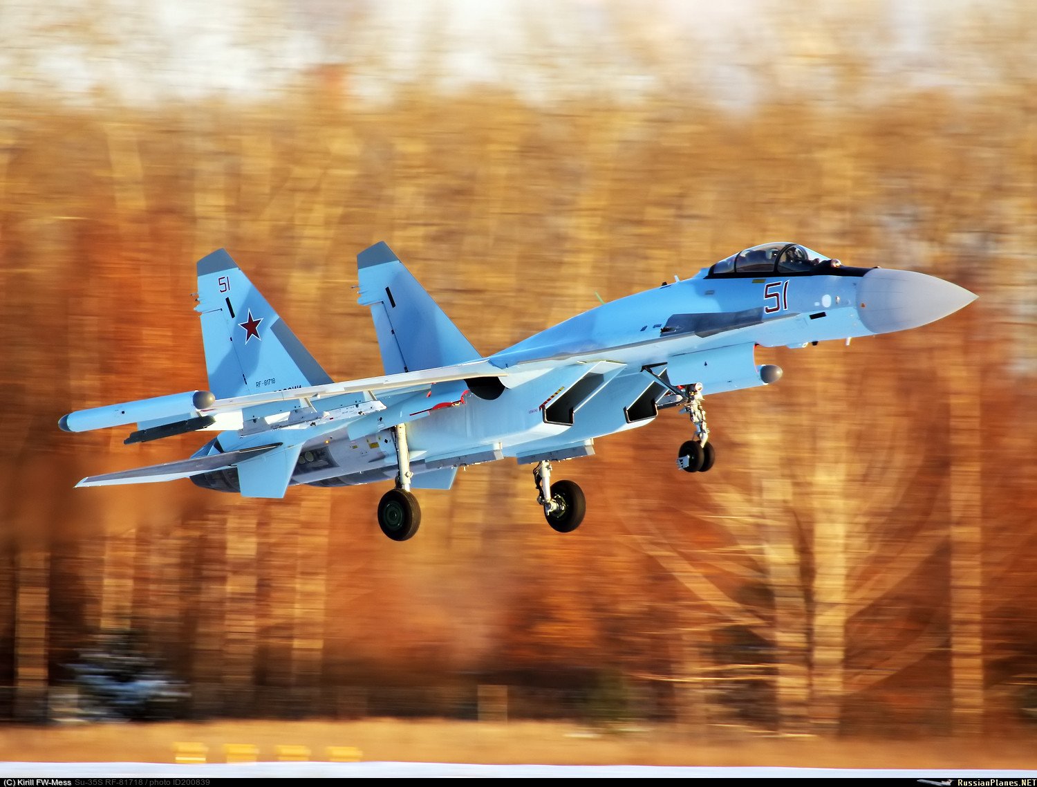 Cx2l4m4WIAAE-Q_.jpg:large