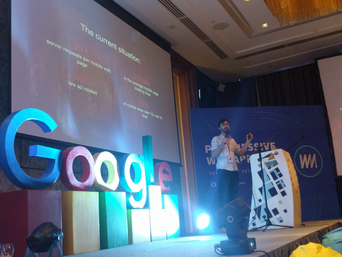 ralphjregalado's tweet image. @pbakaus talks about AMP (Accelerated Mobile Pages) #PWADevSummit #PWAManila #GDG #GDGPH