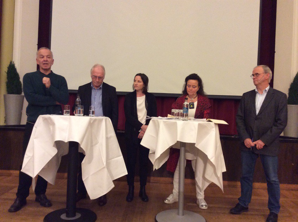 -Vi vil ikke ha bort offentlig planer, men de tar ALT for lang tid; Gunnar Wiederstrøm i debatt om Bygg21 #bnmøte