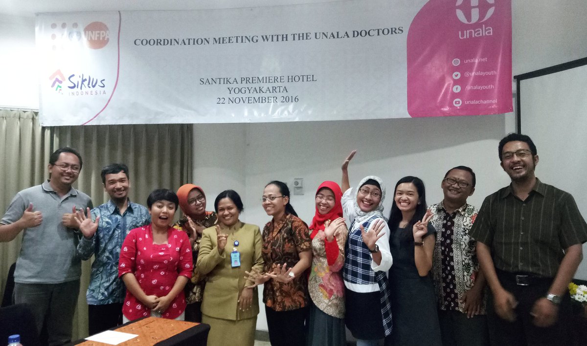 UnalaYouth's tweet photo. Tim Siklus Indonesia bersama dokter-dokter Unala.
#UnalaCare #UnalaHealth https://t.co/uSzxnRzdED