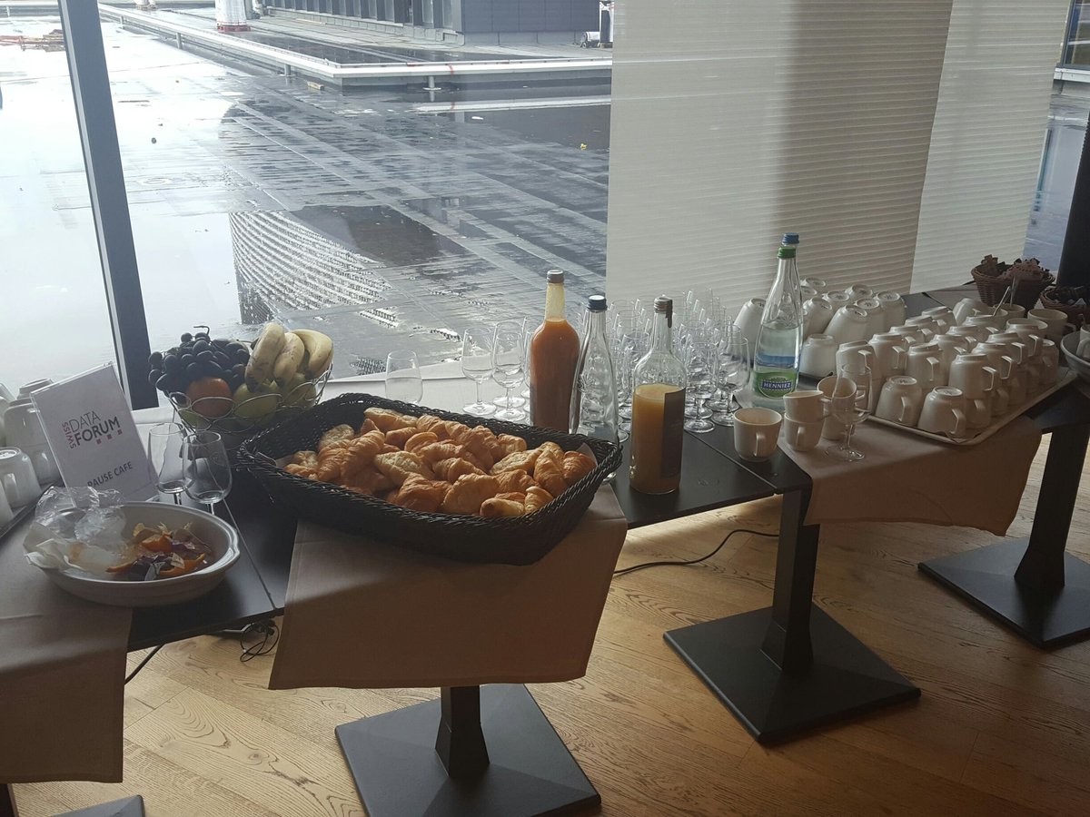 ufasoli's tweet photo. Coffeetime at @SwissDataForum #SDF16 https://t.co/1wO2W272cJ