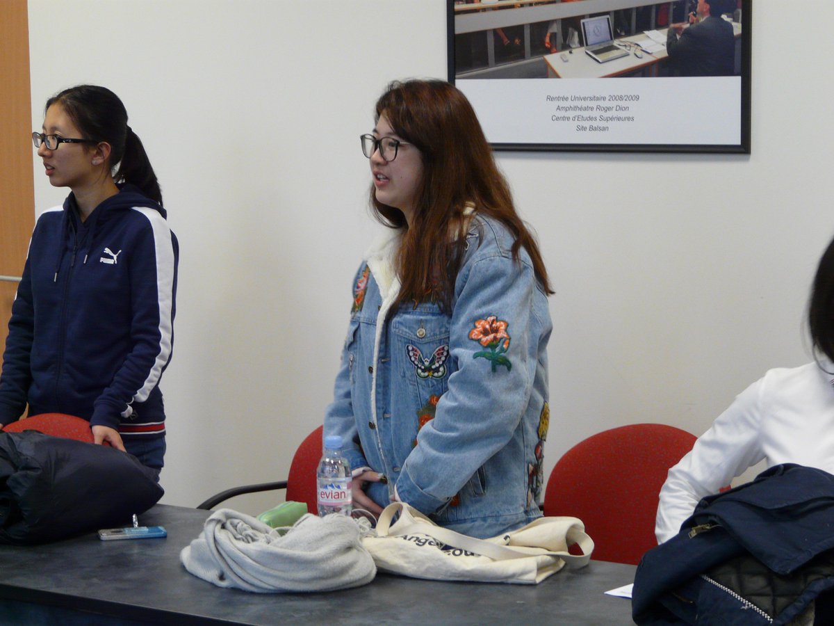 Nous souhaitons une très bonne journée aux étudiant(e)s chinois, et un  agréable séjour au CES de Châteauroux pour cette année universitaire