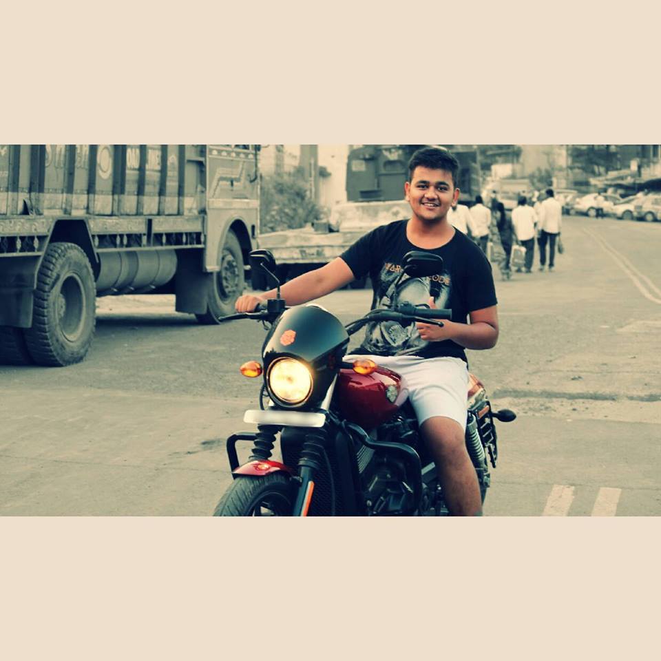 Jaimin_HD's tweet photo. #LiveYourLegend #harleydavidson #street750 #harleydavidsonforlife #vtwin #ScreamingEagles #HDCustomKings #harleydavidsonindia https://t.co/4GWCWTxvUn