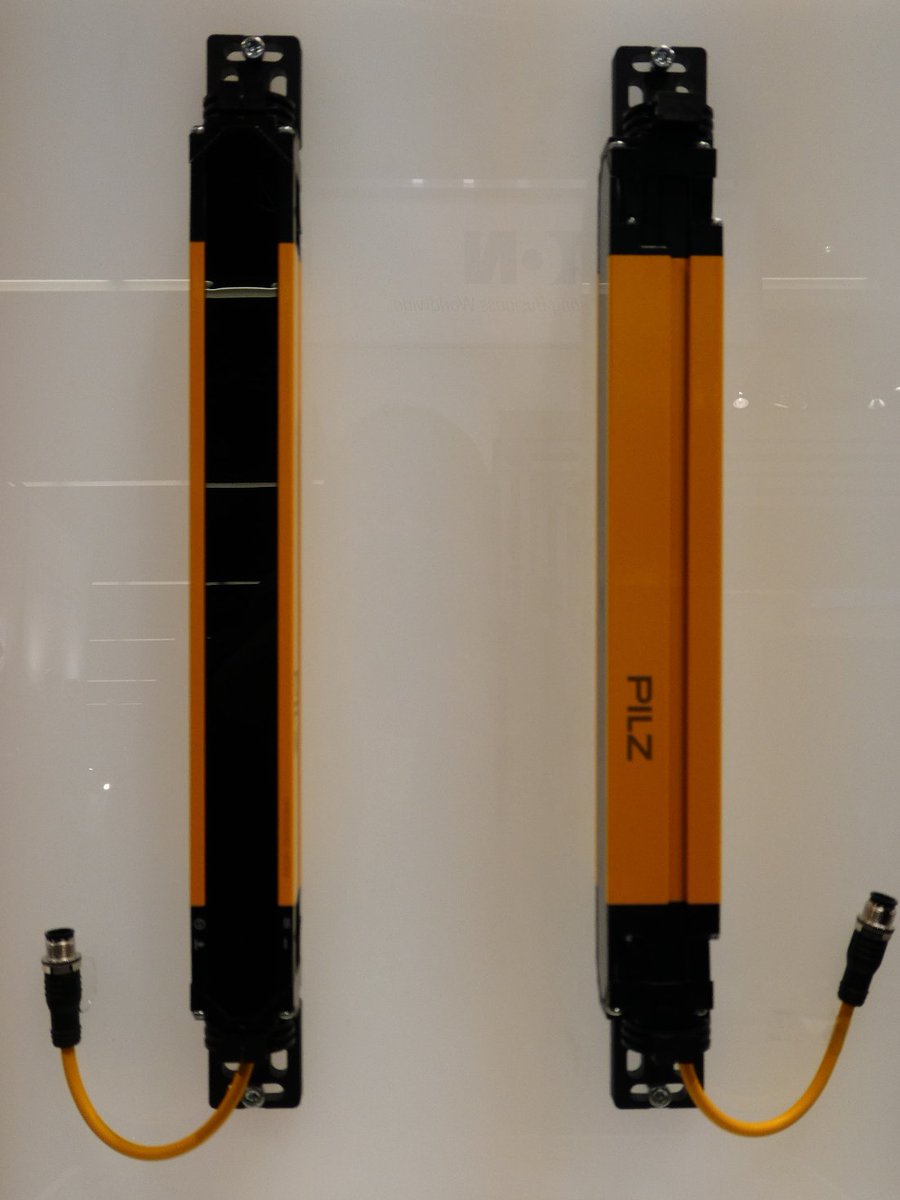Pilz_INT's tweet image. The first Type 3 #LightGrid #PSENopt II for #FingerProtection #HandProtection, Hall 9, booth 370 #SensorTechnology #sps_live