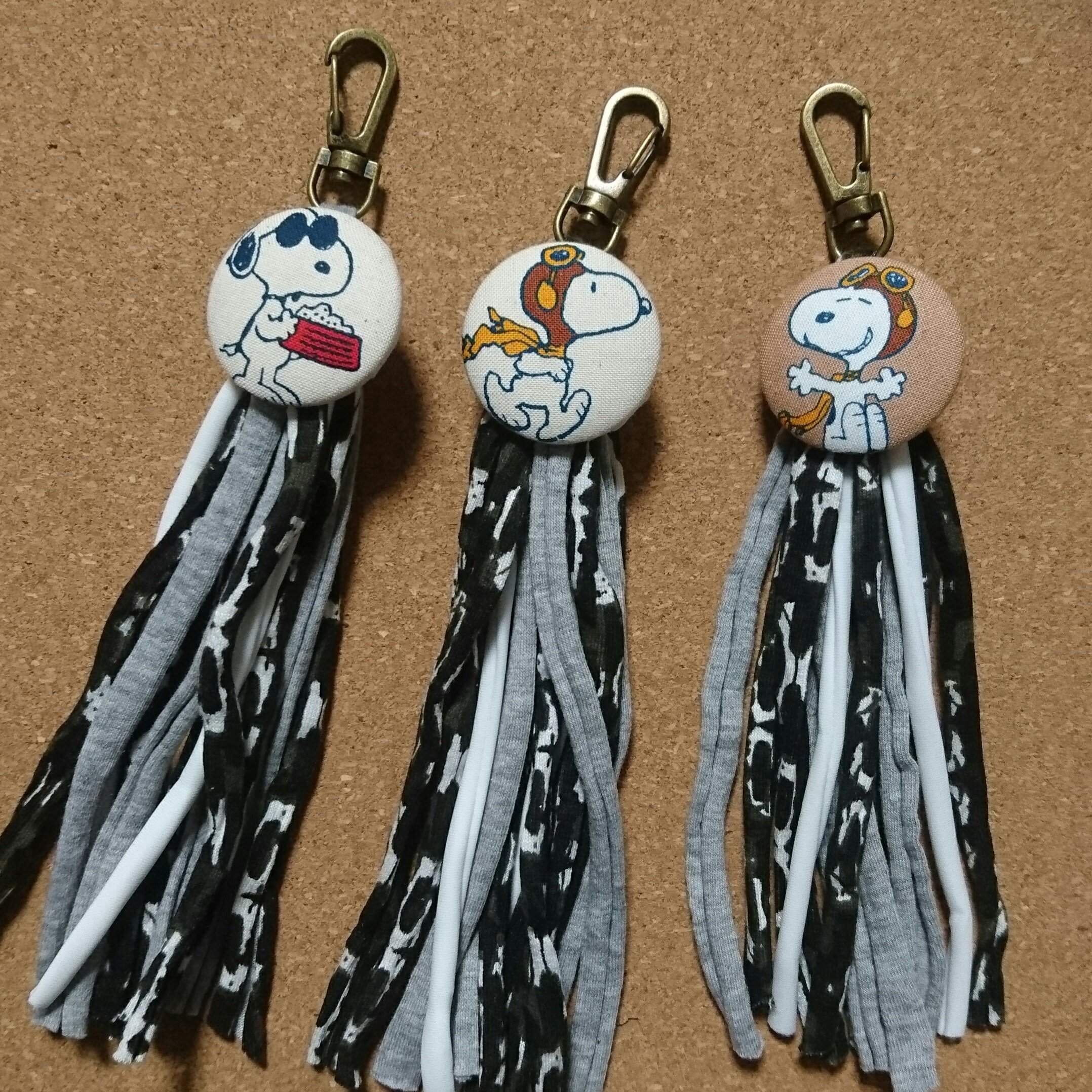 Kichi タッセルキーホルダー ズパゲッティにハマり中ww ハンドメイド ハンドメイド好きさんと繋がりたい タッセル キーホルダー スヌーピー Tシャツヤーン T Co U50fi52r3r Twitter