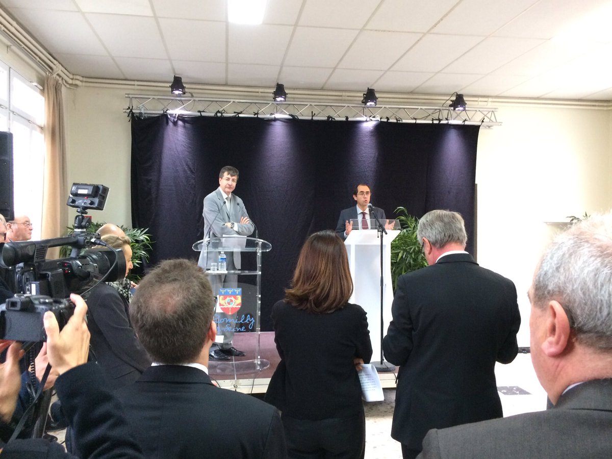 PaulLEMATT's tweet image. La 1 ère pierre du poste de Romilly sur Seine marque le début des travaux de #électrificationparistroyes