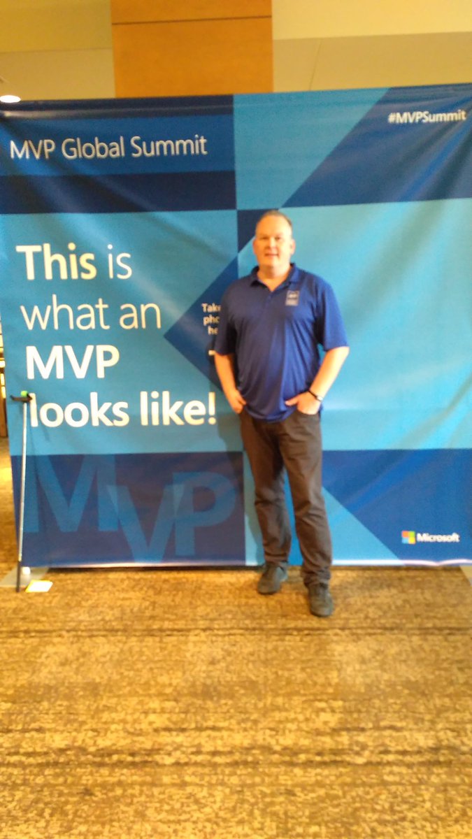 Clustermvp's tweet photo. #ExpertsLive ask the experts during you lunch break #byop #techonly ! driven by the #community and #mvp #MVPBuzz https://t.co/hTt47WT1Wo