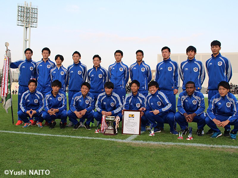 📺ハーフ・タイム📺24日12時からの放送は、東京国際大学体育会サッカー部からGK伊原清也選手、DF楠本卓海選手、MF安東輝選手が生出演!2部リーグを制し、1部昇格を決めた東京国際大の3選手に優勝の要因をうかがいます!https://t.co/AB2ZX4LsQE #SKHT