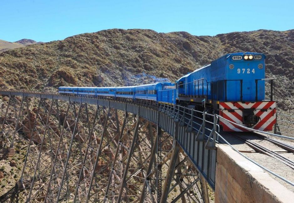 AHORA - El Tren a las Nubes operará durante todo el año, informa @diegovaldecanto en #poneprimera con @diegocomba