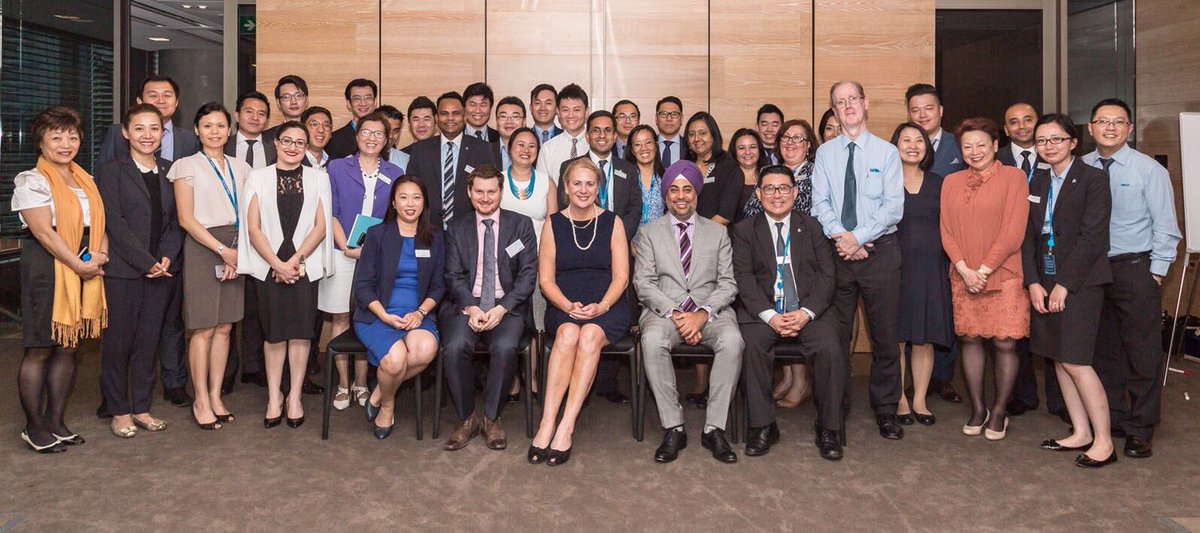 soni_charanjeet's tweet photo. Fantastic team of International Branch Managers . Great day in sharing ideas and planning for FY'17 https://t.co/owaVuCKxJu