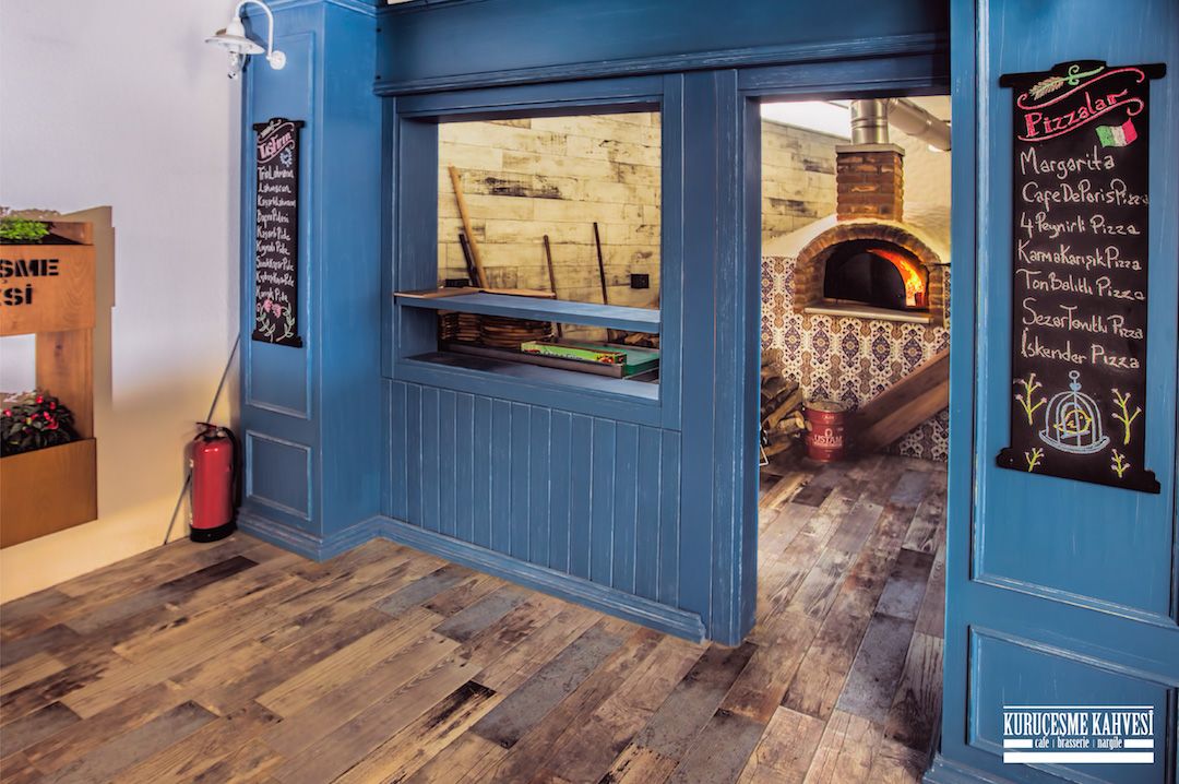 Geleneksel taş fırın, hamura lezzet katıyor. Kuruçeşme Kahvesi Ataşehir’de her tat, en doğru ve en iyi şekilde hazırlanıyor!