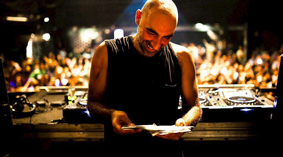 differentgroove's tweet photo. Len Faki + Mattai Trani @ #Link, #Bologna | 26.11 - https://t.co/1eCCgvC0ov | #LenFaki #MattiaTrani #Techno #ViaFantoni https://t.co/Em0dLHEO2Q