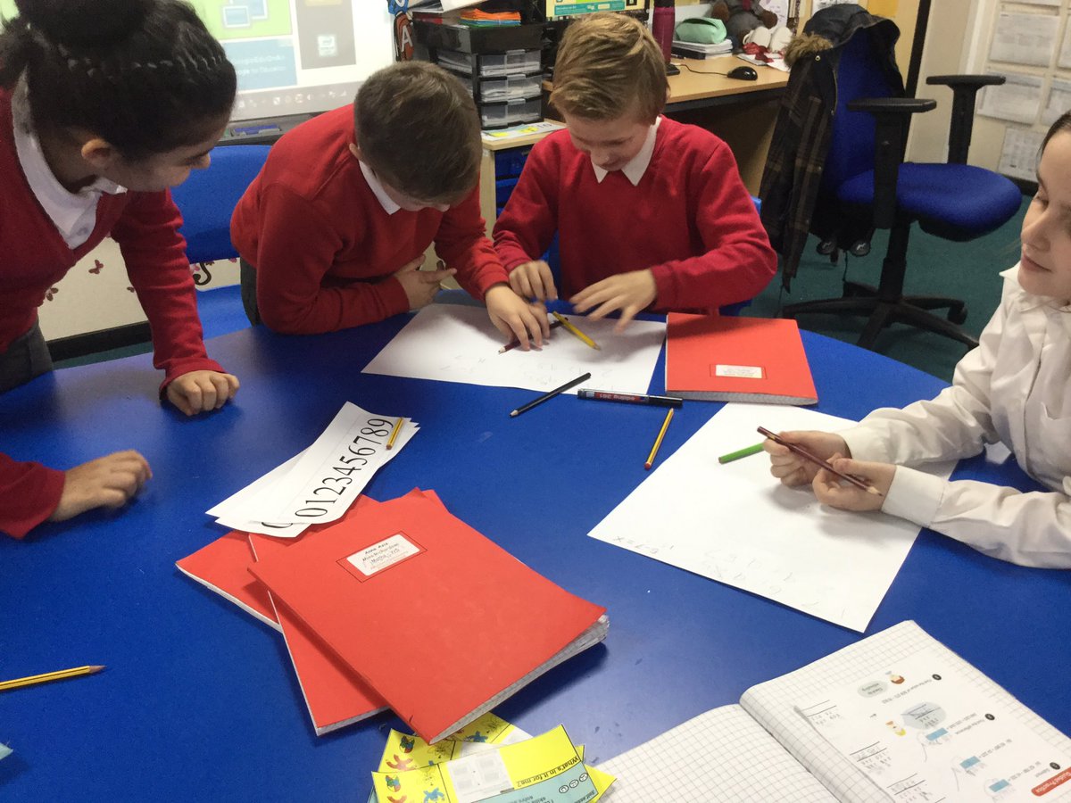 Allenton_Year6's tweet photo. Investigating how to re-group and re-name - 'where do the 'new' numbers come from?' #greatquestioning #deeperunderstanding 👍🏻👌🏻 https://t.co/pVrldG44Ls