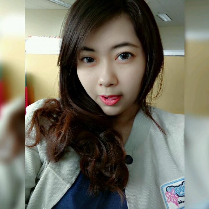 bibiblooo's tweet photo. Come hangout with me on #BIGOLIVE. https://t.co/8ixoB5Ppkg https://t.co/DfTpoBSIyT