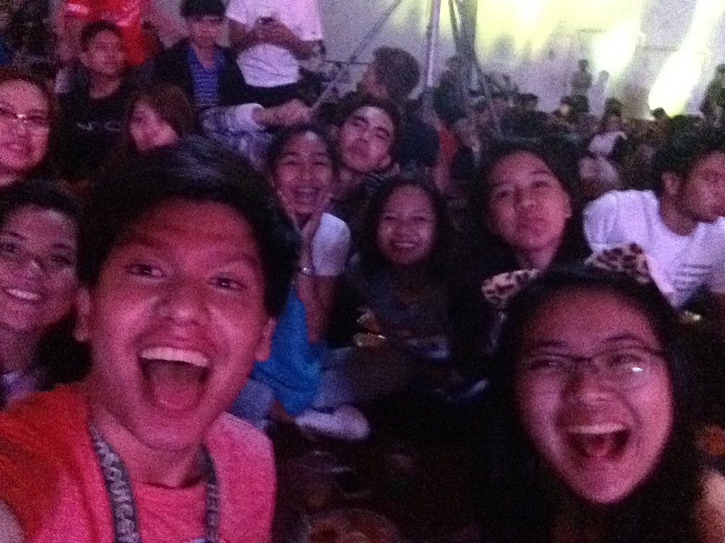 maryellooow's tweet photo. ⛺️🌙✨ #Dreamland #CSCSUpgrade https://t.co/VHDfMmr0Vw
