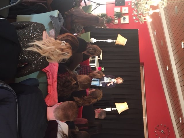 Middag van De Verdieping voor de leerlingen van AxionContinu is geopend! #Aandacht #Plezier #Vakmanschap