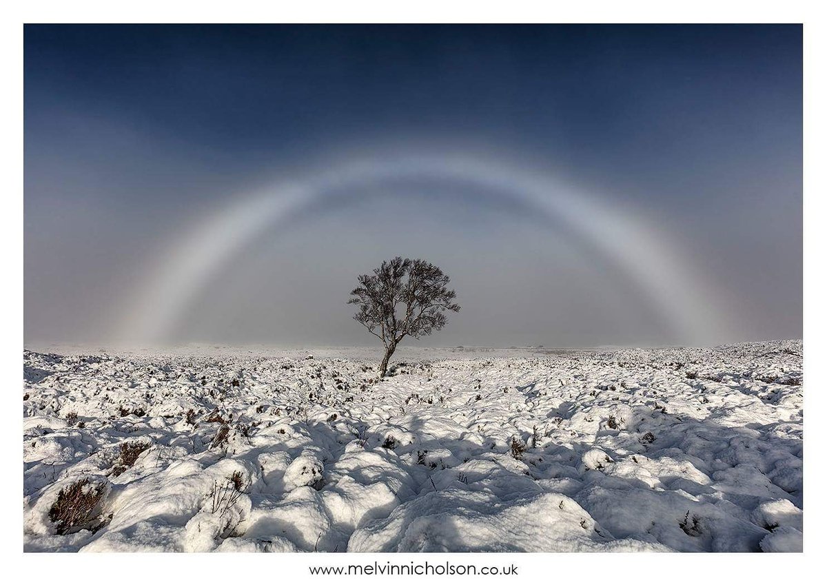 Independent's tweet image. An incredible white rainbow has been photographed in Scotland bit.ly/2gGb4UG