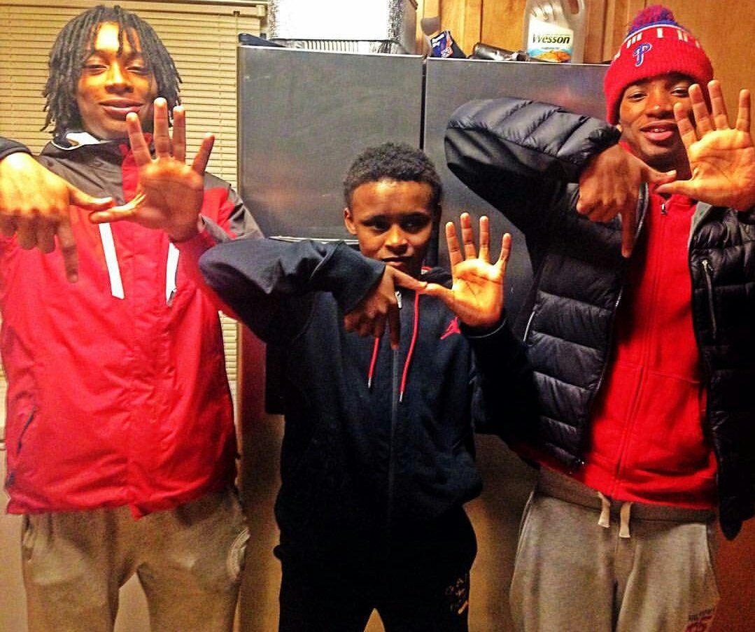 YBB150's tweet photo. #FreeDaReal #FreeMThang ❤&amp;💯 https://t.co/Z5dUwCwjAC