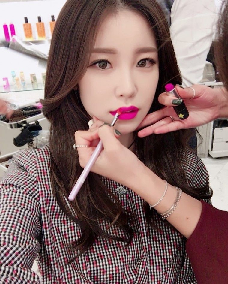 #전효성 립스틱 색깔 뭐징.. 이쁘당 ㅎ