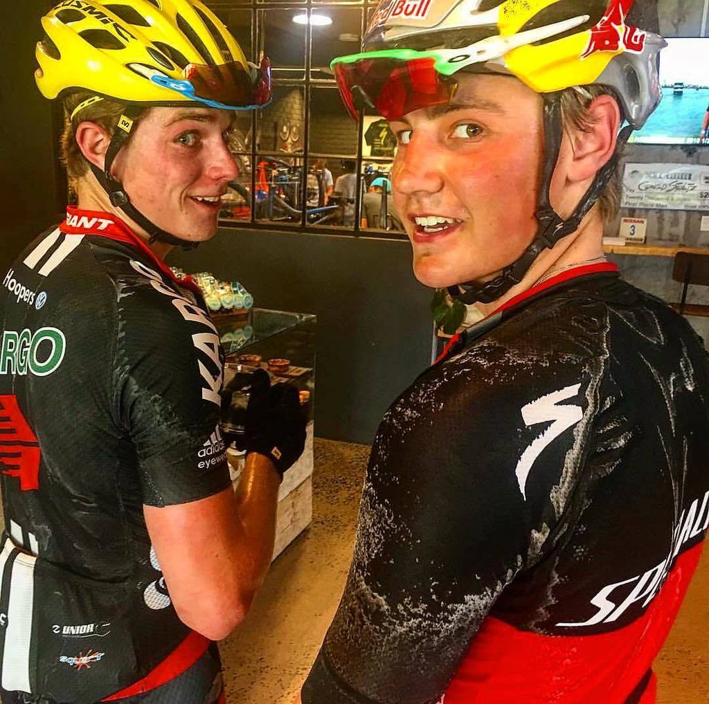 One of the best rides of the year with the brother <a href="/mattlombardimtb/">Matt Lombardi</a> 
Thanks for a good tim… ift.tt/2fBhaAN