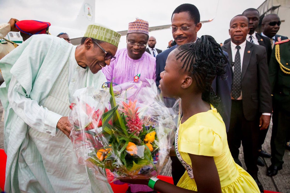 PHOTOS: Buhari Arrives Equatorial Guinea Today Cx4-nPlW8AAqEZc