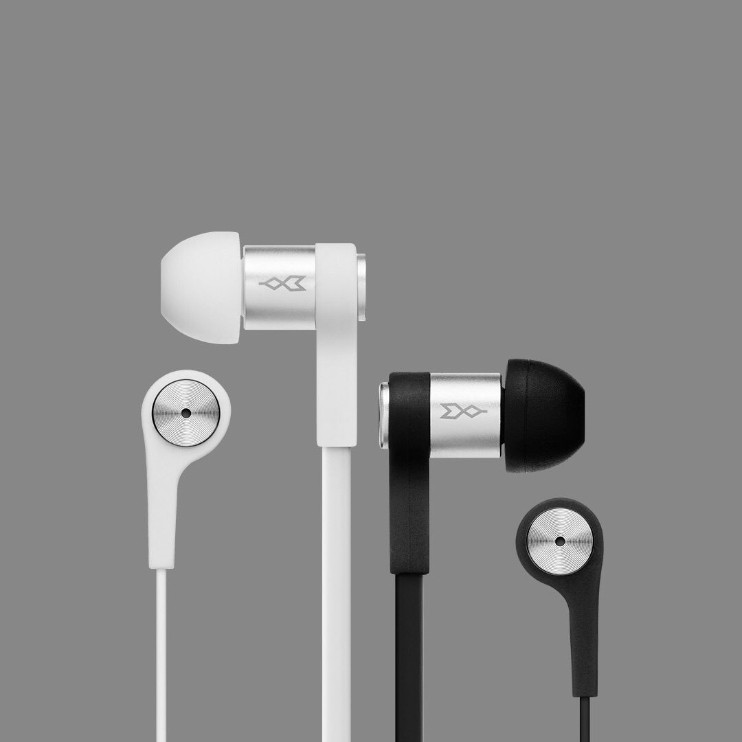 moxyobrand's tweet photo. rich sound. clean design. less than 20 bucks. click the link in our bio to #treatyoself 🤘 https://t.co/xYbVEPxbY5