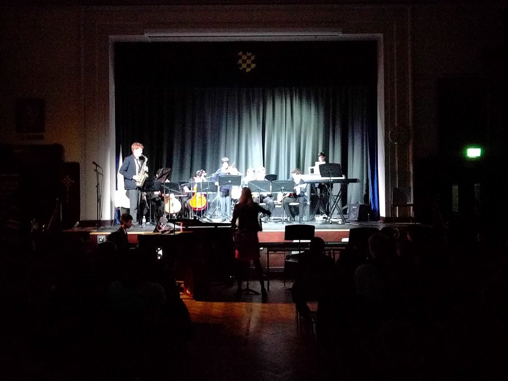 Thank you Mrs Martin, Mrs Usher and all our amazing musicians for the 2016 Autumn Concert