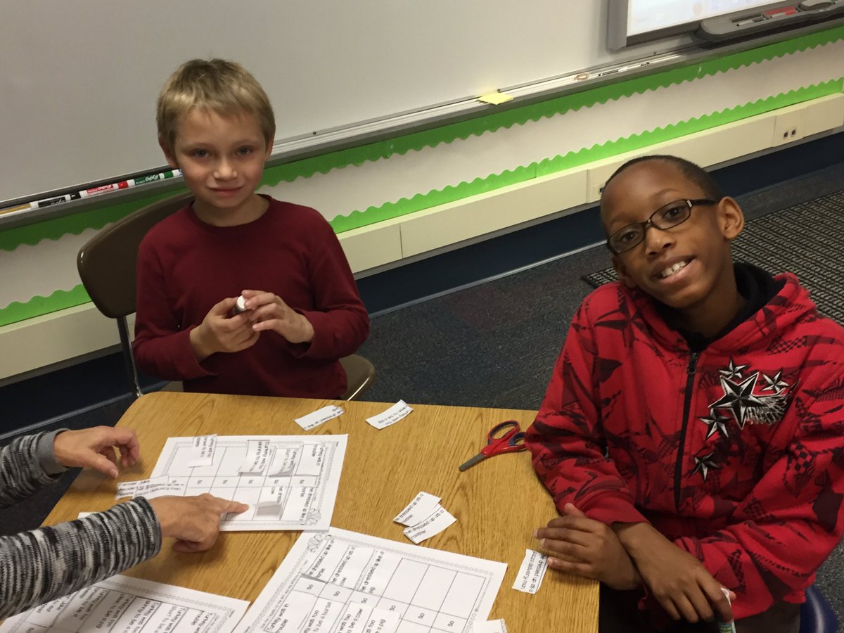 adkramer's tweet photo. This day is always so good for social skills! Thankful for each other! #BronchoNation #MurdockElementary https://t.co/3XlC2eV2HW