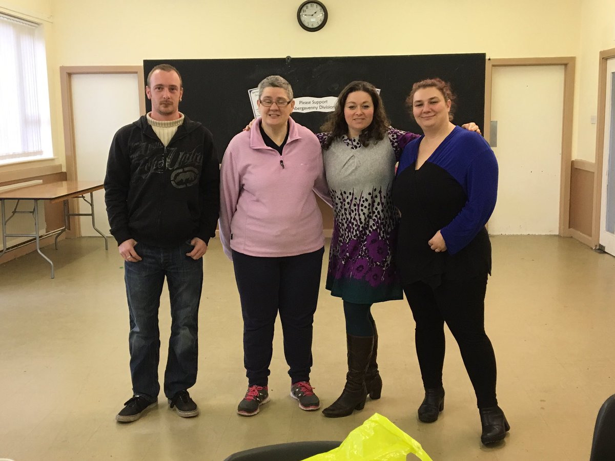 gemma_mha's tweet photo. Fantastic group at the job seeking skills program! Great to have @SalesAcademy12 on board! #Partnerships @Mon_Housing https://t.co/lD4fOdA8Ho
