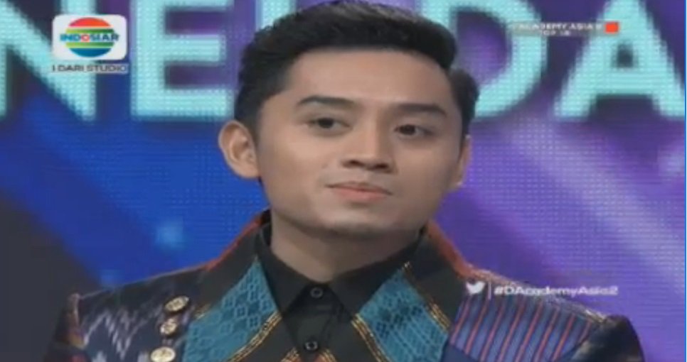 Pesona <a href="/DAA2_Hazwan/">Hazwan</a>, bikin hati wanita klepek-klepek ya. #DAcademyAsia2