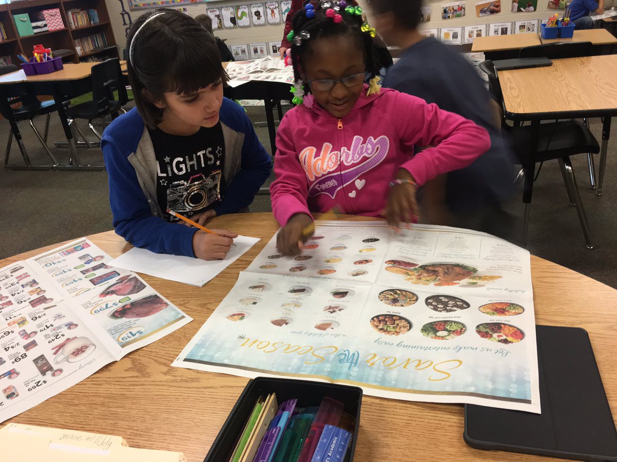 MissGriggsSMSD's tweet photo. Budgeting Thanksgiving. Students gain a new appreciation for how much work their family puts into a special day. @theSMSD #4thgrade https://t.co/s13y5X7bX2