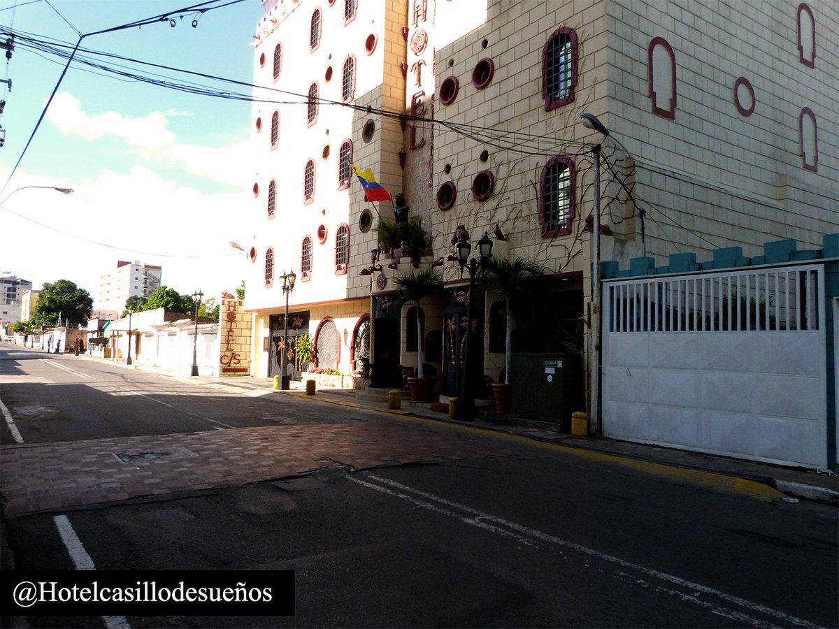 HotelCastilloDS's tweet photo. Visitanos✨
#girlfashion #tendencia #girls #womens #chic #womensfashion #disponibles #hope  #maturin #monagas #tricolor #venezuela https://t.co/Tf4dVQnyiX