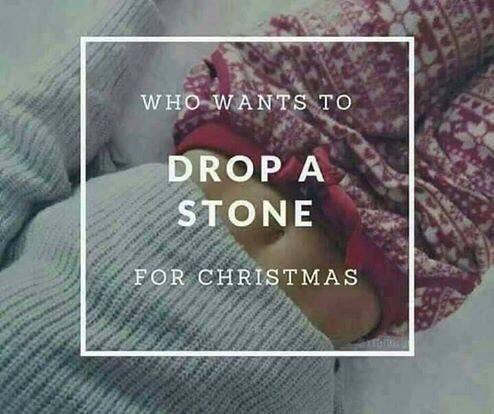 JillHowie4's tweet photo. Drop a stone for Xmas #slimdownforsanta #teamdefine #rockthatlbd https://t.co/9ju1dcu4Hc