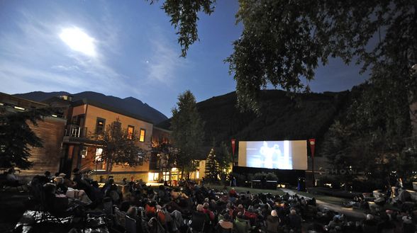 WhereFirstCoast's tweet image. Cinema buffs should absolutely make the trek to these #film #festivals: ow.ly/f9hi305kP4O #TravelTuesday