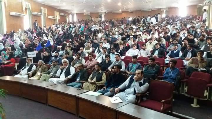 GomalUniversity's tweet photo. District Administration held an awareness seminar regarding KP Citizens Portal in GU. VC, Deans, Faculty and students attended the Program. https://t.co/sbmzuZB1nP